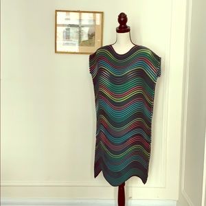 ISSEY MIYAKE bakes pleats green multi dress